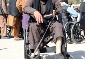 نارضایتی معلولان از عدم پرداخت معاش و امتیازات شان از سوی حکومت !